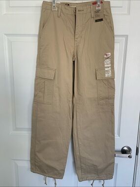 Levi's Khaki Cargo Pants – Light Tan